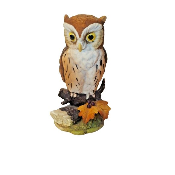 Great Horned Owl Porcelain Bird Art Sculpture by Andrea by Sadek #6315 5-1/2" - Picture 2 of 8